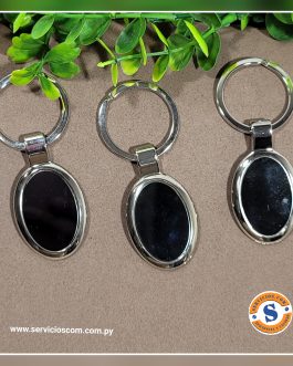 Llavero de metal satinado